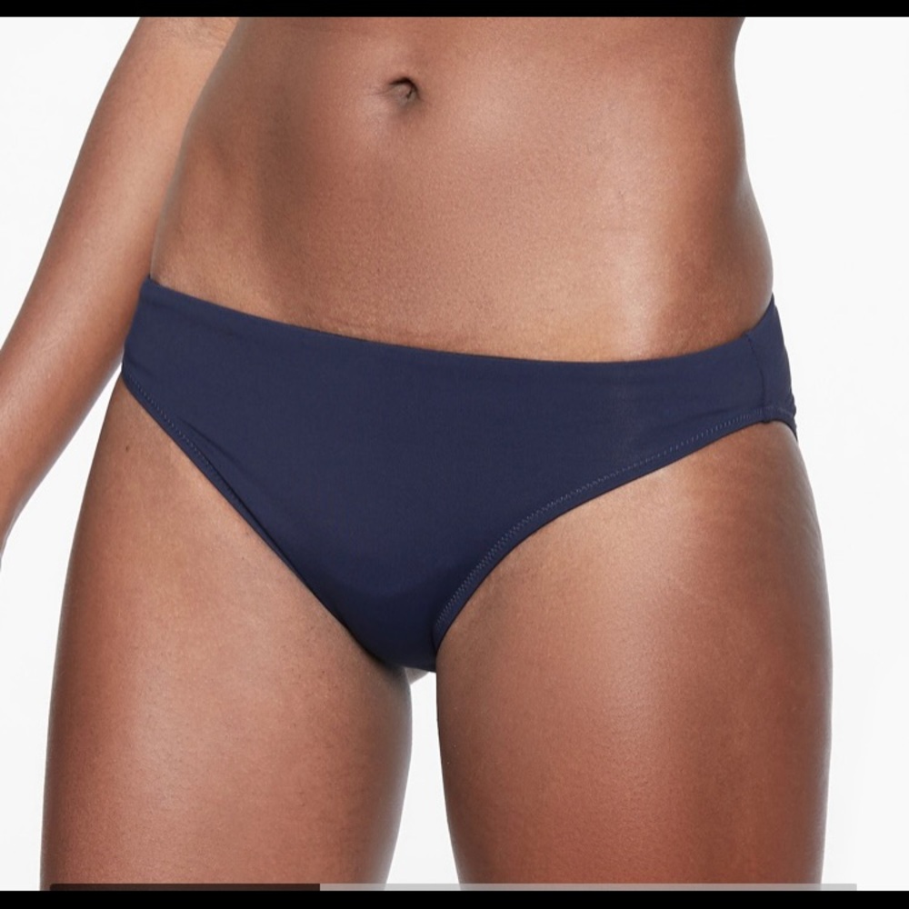 NWT-Athleta Clean Medium Navy Bottom, Medium